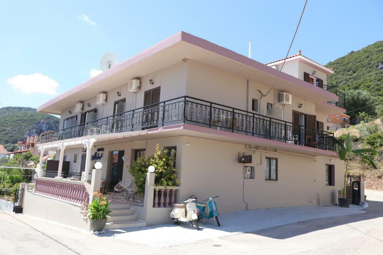Hotel Michaela Poros  Exterior foto